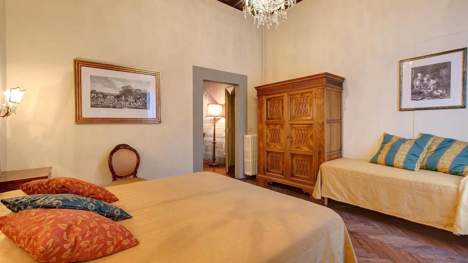 Palazzo Bucciolini Apartment Florence